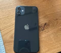 iPhone 11 10/10 condition black colour not any Scracth Apple Warranty