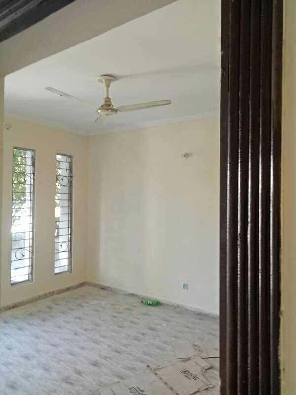5 Marla Single Storey House For Rent Block P Khayaban E Amin 4