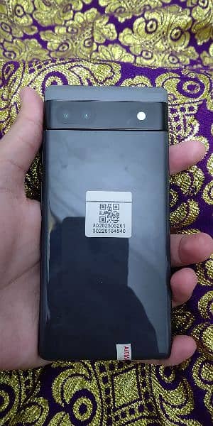 Google pixel 6a with back cover OEM LOCKED 5