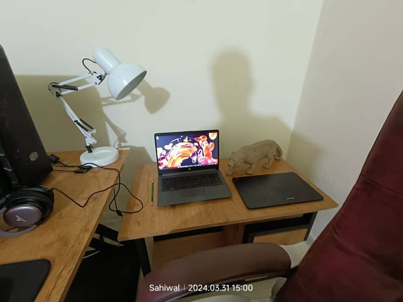 Metal Frame Computer Table with Side Table 4