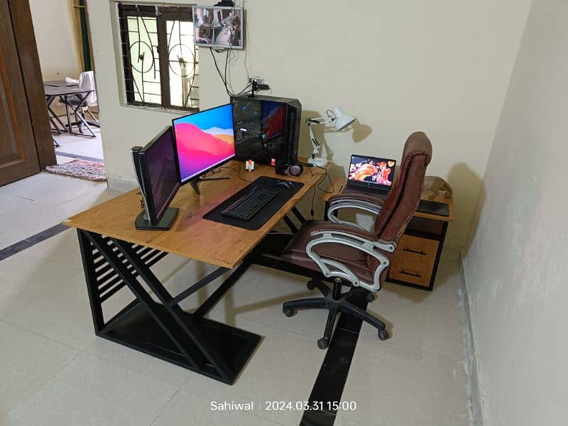 Metal Frame Computer Table with Side Table 5