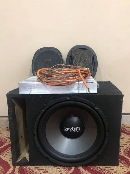 woofer and amplifier with rear speakers and wiring 0