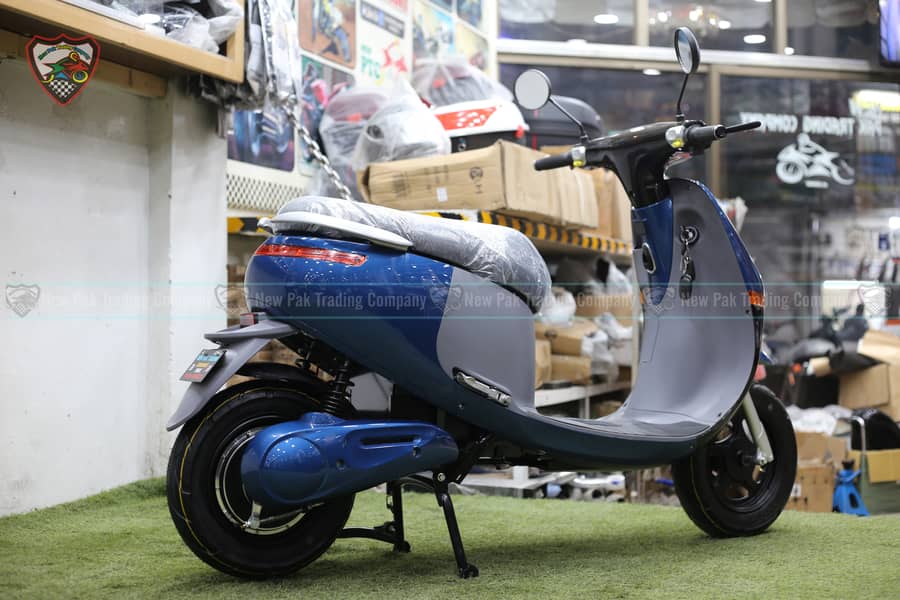 Desir EV GO PLUS  Electric Scooty 2024 10