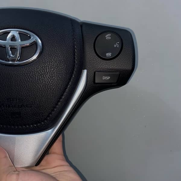 Toyota Corolla Grande Multimedia Buttons 2