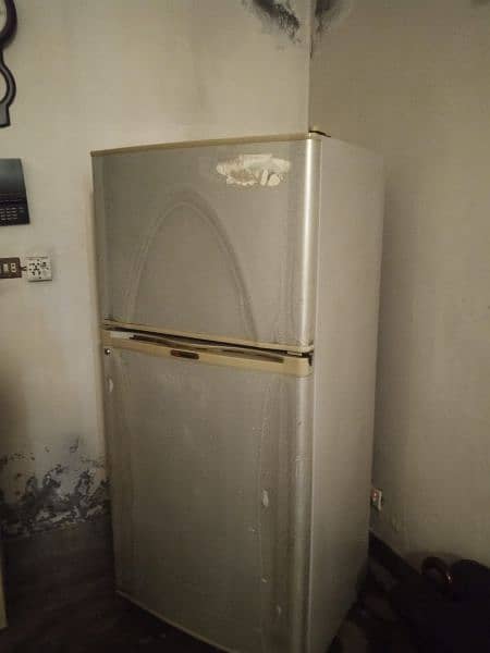 dawlance fridge for sale full size 13