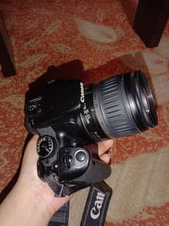 Canon EOS 400D DSLR