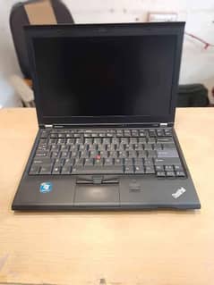 Lenovo ThinkPad X220 12.5 – Core i5 2.5GHz, 4GB RAM, 320GB HDD