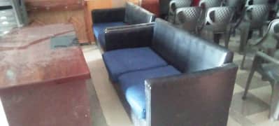 2 sofa 4 seater