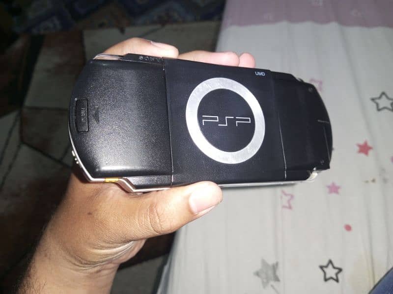 psp 1001 32 GB with battery and charger 6