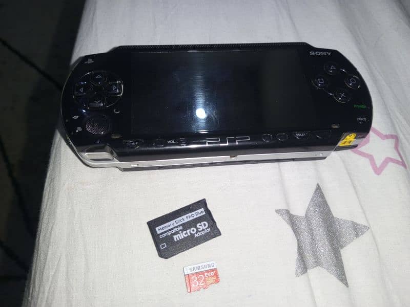 psp 1001 32 GB with battery and charger 7
