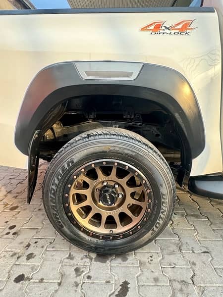 Toyota Hilux Revo Tyres or Rims For Sale 1