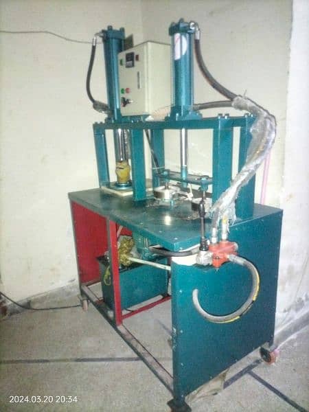 Paper plates Making Machine For Sale 2