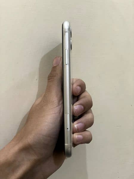 iphone 11 PTA Approved 4