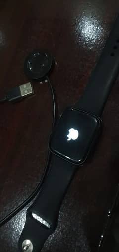 Apple logo Smartwatch 7 Series