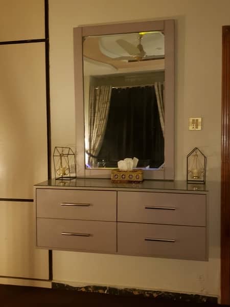 bed dressing table full size cupboard 1