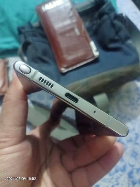 Galaxy A72 n Galaxy Note 10 plus, Read cmplt Ad 12