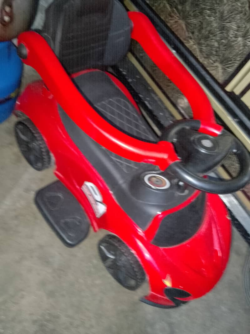 Kids car with handle 0