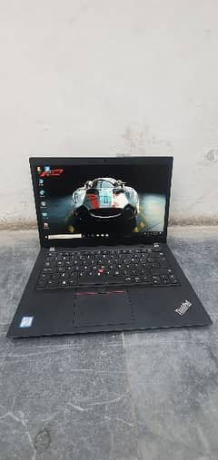 Lenovo T480s i5 8th 8 GB RAM 256 SSD DISPLAY STANDARD touch
