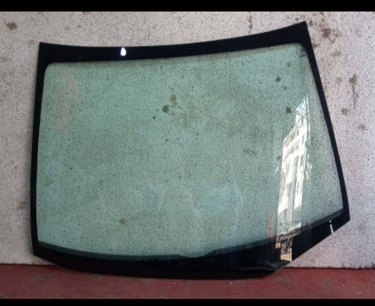 ALL CARS AND HONDA CITY GENUINE QUALITY OEM STANDARD WIND SCREEN GLASS 1