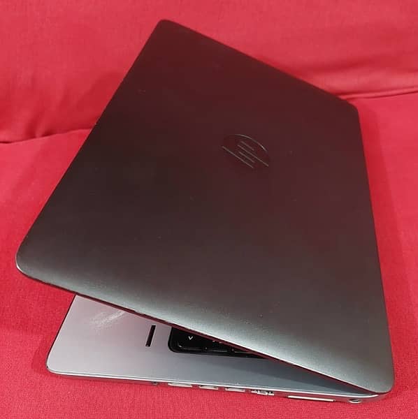 HP Elite Book 840 G2 1