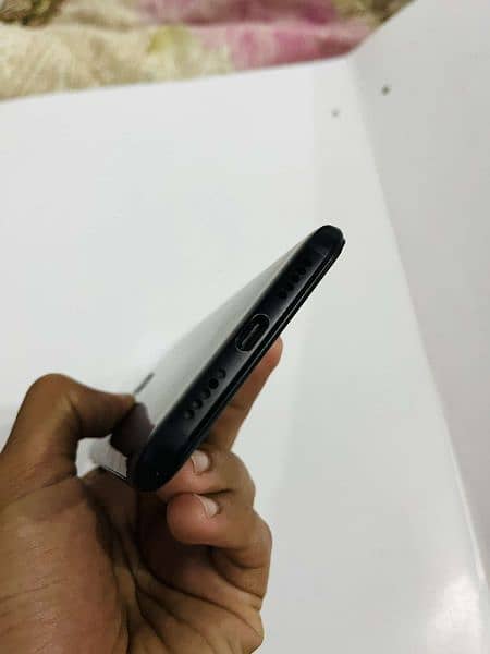 one plus 6T for sell 4