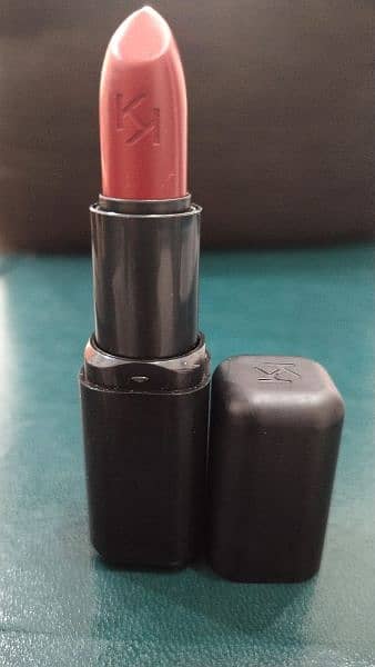 kiko lipstick. 2