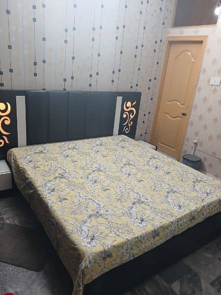 Double Bed Set with dressing table 4