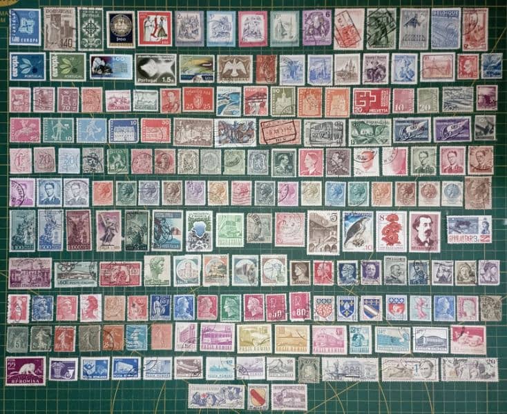 875+ Unique Used International Stamps 3