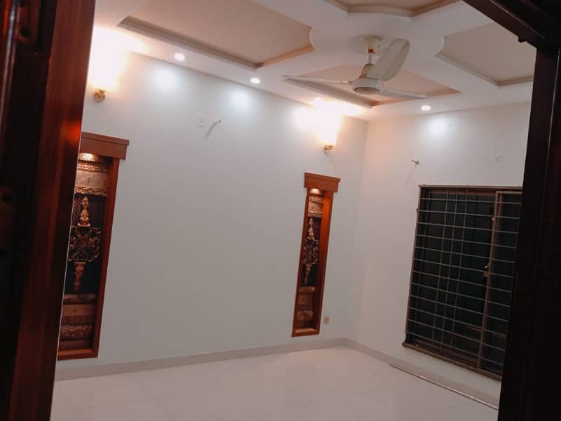 BRAND NEW HOUSE AVALIBLE FOR RENT IN BAHRIA TOWN LAHORE 16
