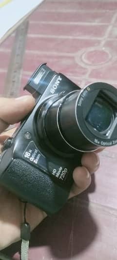 Sony digital camera, Sony DSC h90