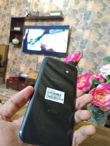 SAMSUNG Galaxy A5 2017 2