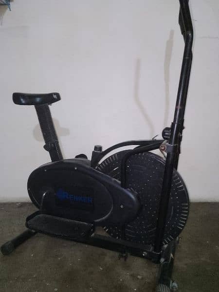 2 fitnes cycle for sell urgent 10 10 condition black colour 0