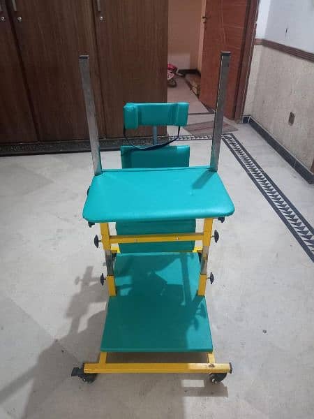 movable and full adjustable stand and walker for special child 2
