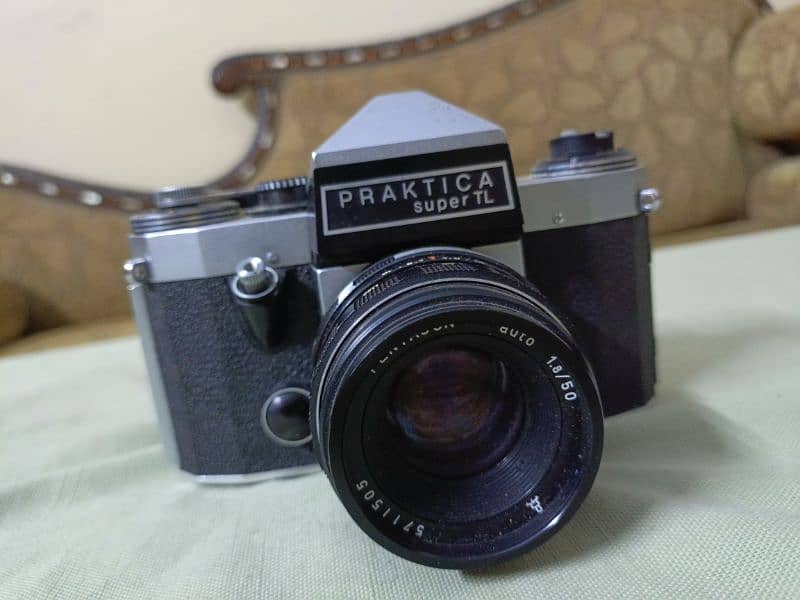 PRAKTICA  Super TL vintage camera 1