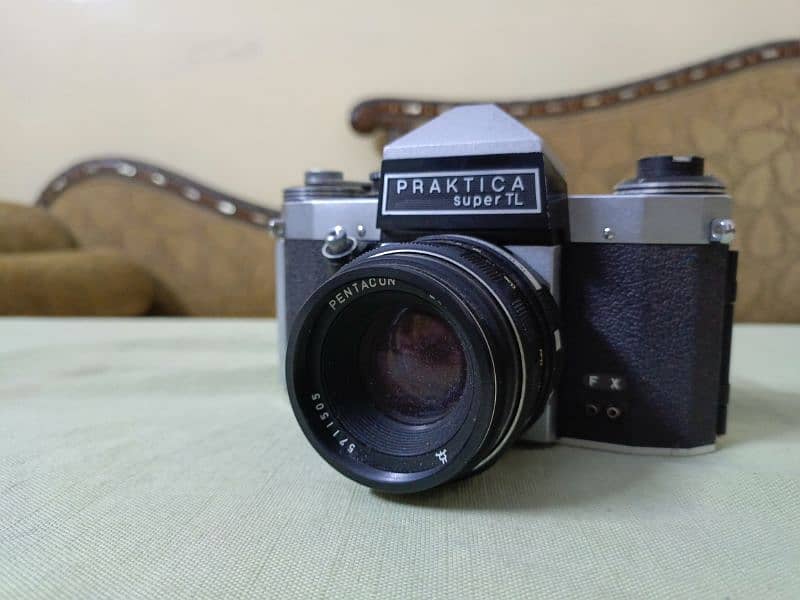 PRAKTICA  Super TL vintage camera 2