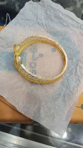 Gold bracelet Weight 15.210 gram 2