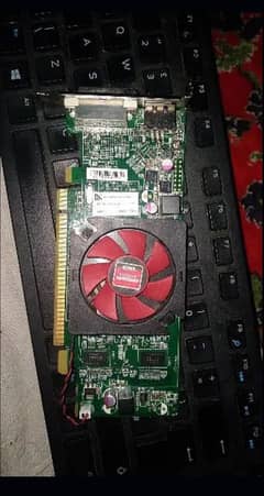 HD 7470 1 GB DDR3 and key board