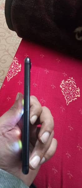 iphone 7 Pta approved urgent sale 3
