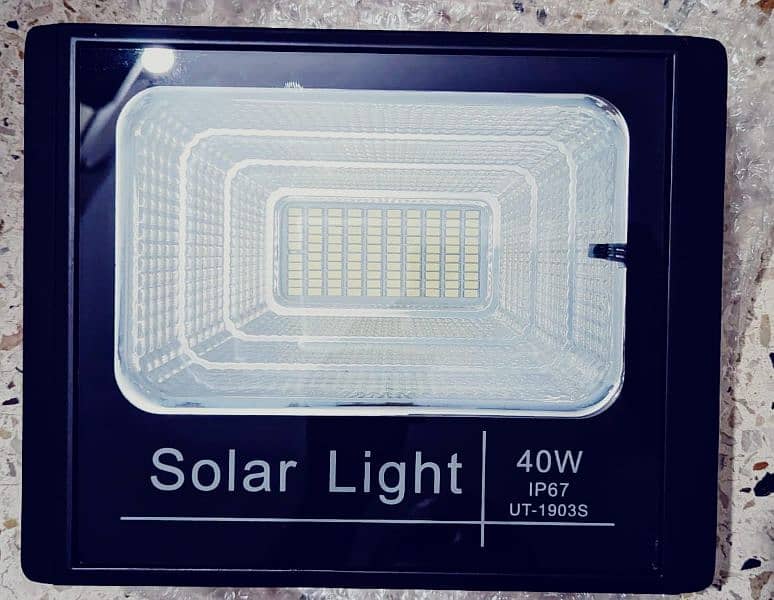 #UniTech  #SolarPanelLight #streetlight #waterproof #solar #ip67 #farm 2