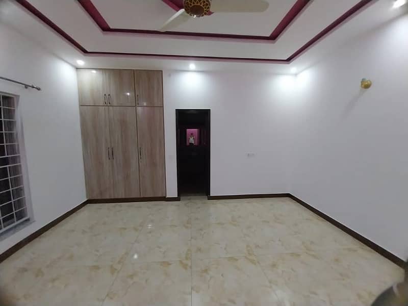 1 Kanal upper portion available for rent in Punjab coop housing society 7