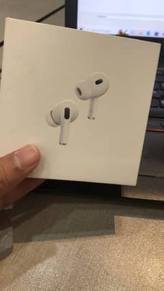 Apple AirPods Pro 2nd Generation with MagSafe Type C Variant 2024 0