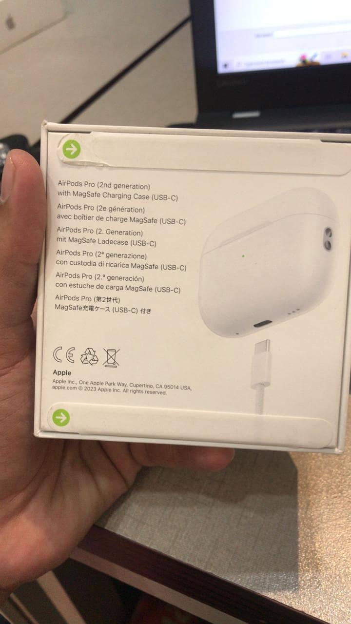 Apple AirPods Pro 2nd Generation with MagSafe Type C Variant 2024 1
