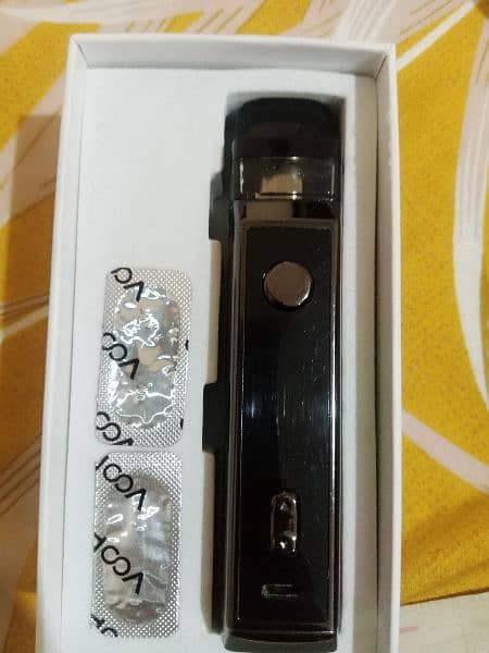 box pack vape with four coils 1