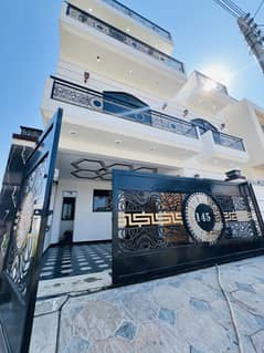 Brand New Luxury 7 Marla House For Sale In I 11
