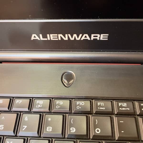 Alienware R3 Ci7, 32GB, 8GB || RTX 2080 Desktop with Graphic Amplifier 5