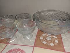 Glass Dessert set of 5 (4 small bowls & one big serving bowl)
