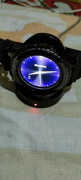 Samsung Gear S2 Classic With orignal Charger 1