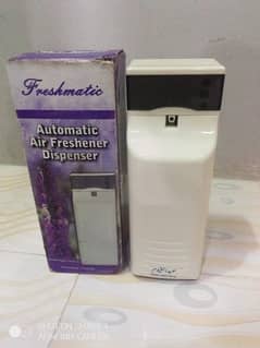 Outomatic Air freshener dispenser.