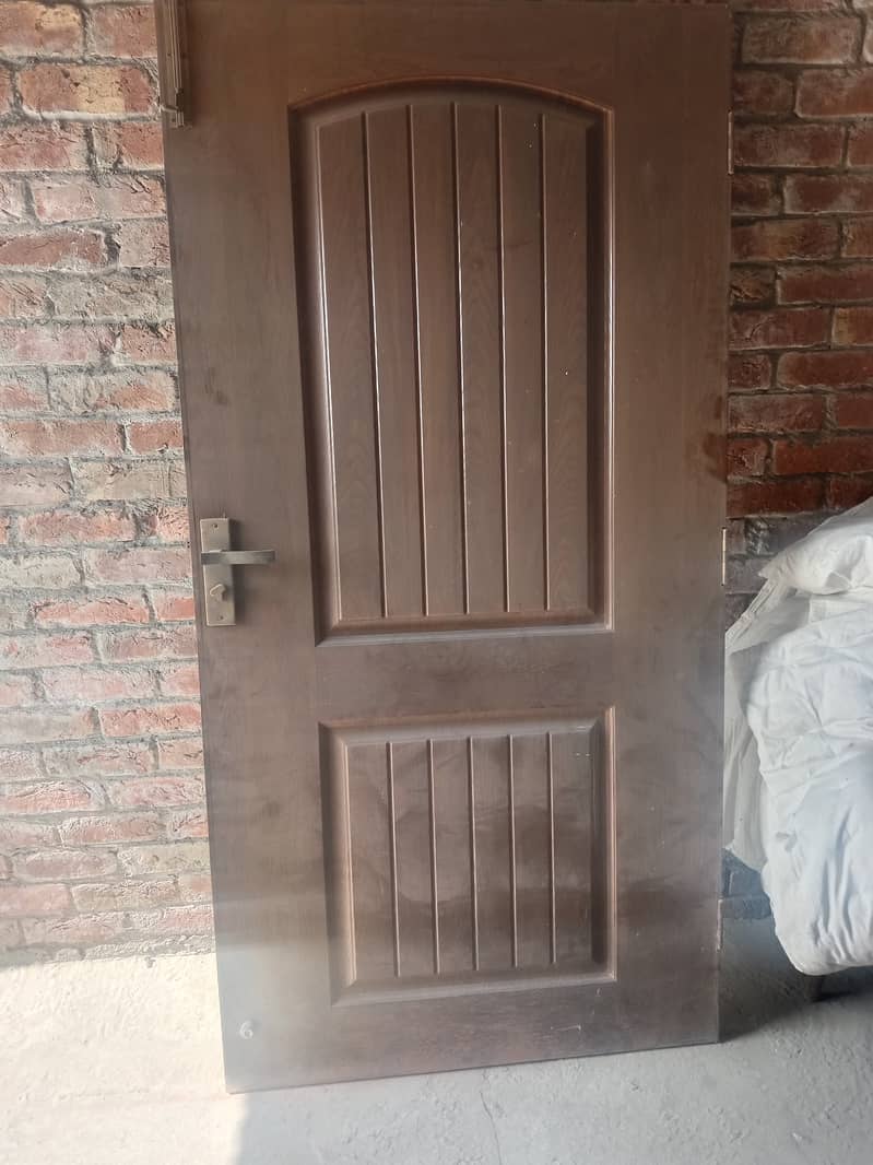 Plywood door 0