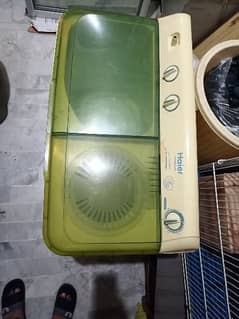 Haier washer & dryer HWM80-AS 10/10 condition